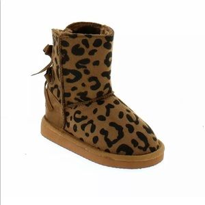 Shoes of Soul Kid's Warm Boots Tan Leopard Faux